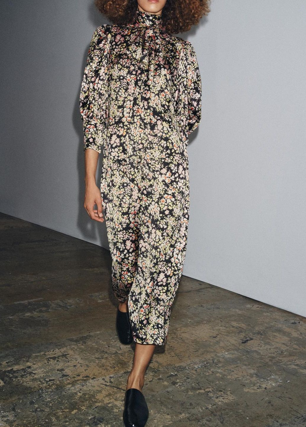 Комбінована сукня Zara з квітковим принтом