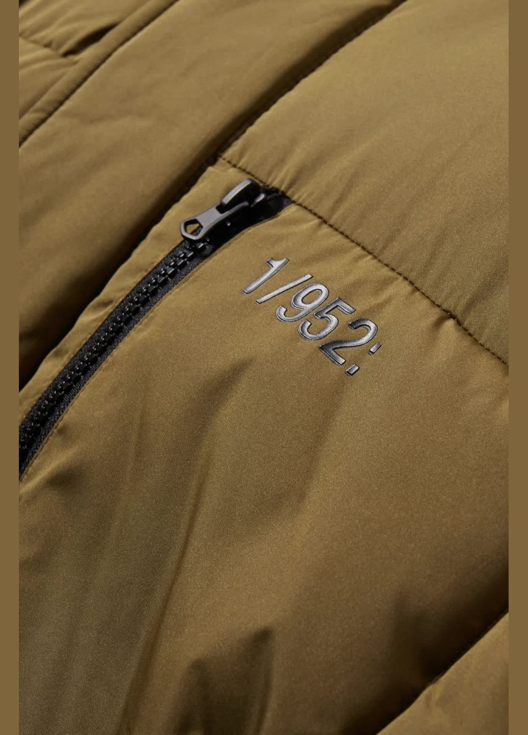 Оливковая (хаки) демисезонная стеганая куртка C&A