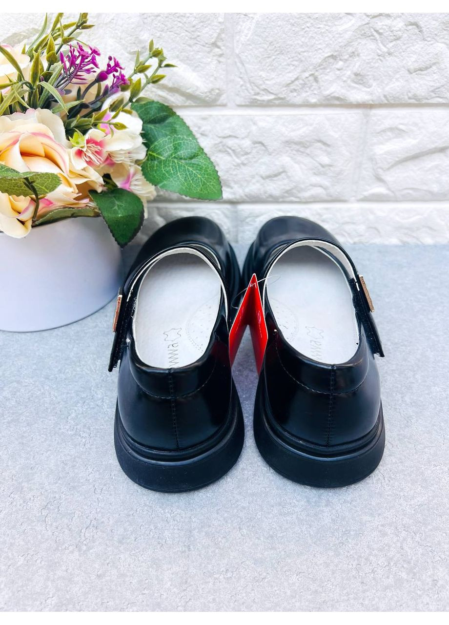 Черные модные туфельки для девочки Apawwa