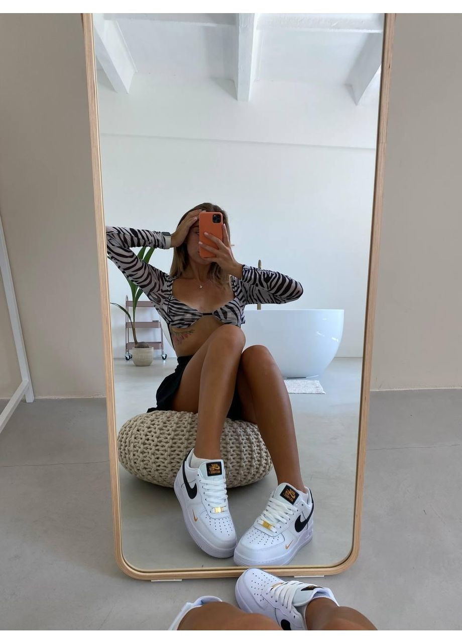 Чорні Осінні кросівки чоловічі nike air force 1 white black gold найк аір форс 1 преміум No Brand