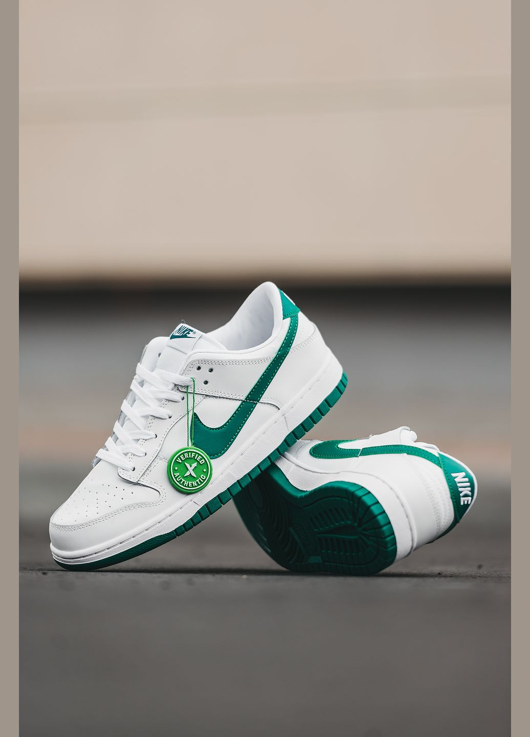 Білі Осінні кросівки чоловічі і жіночі nike sb dunk low white green | найк сб данк низькі білі зелені No Brand