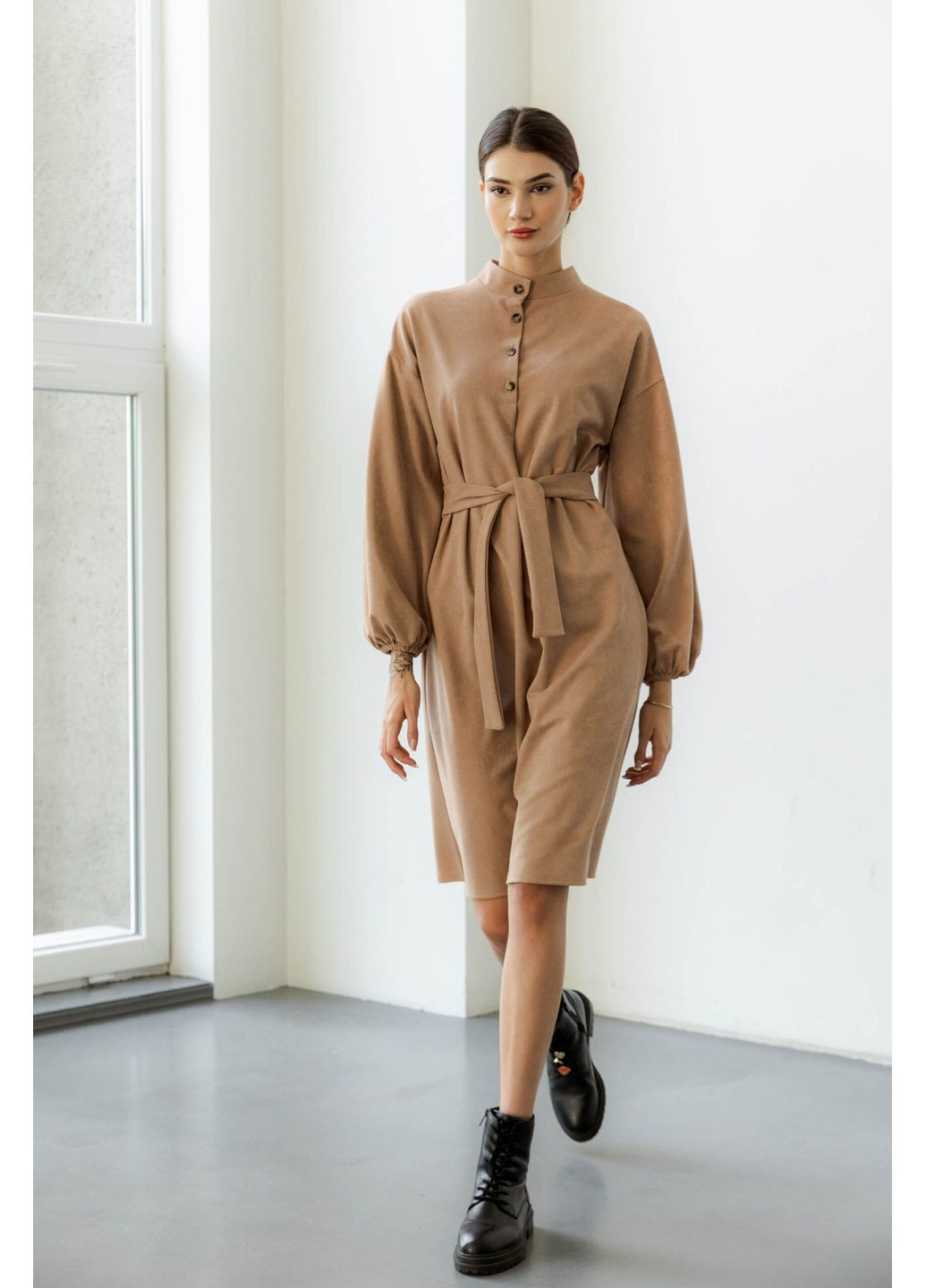 Бежева сукня 2097.5437 Seventeen