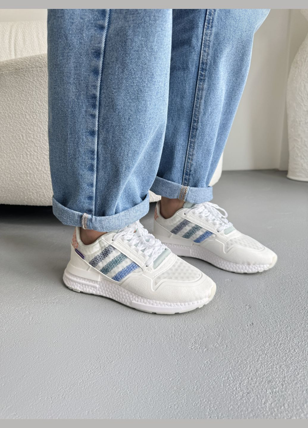 Белые демисезонные кроссовки мужские и женские adidas zx 500 rm white | адидас zx 500 белые No Brand