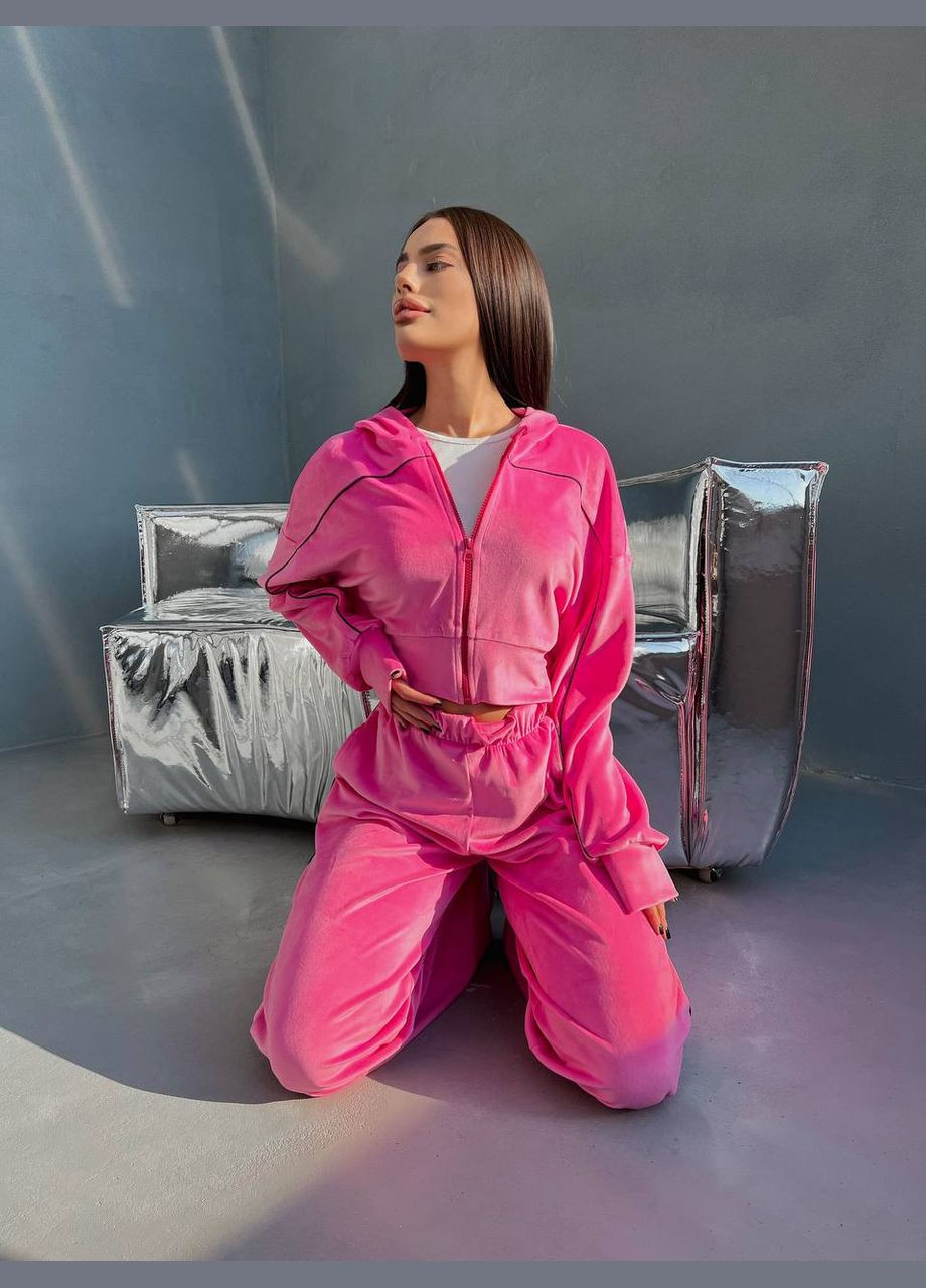 Жіночий спортивний костюм з капюшоном. Україна (331606021)