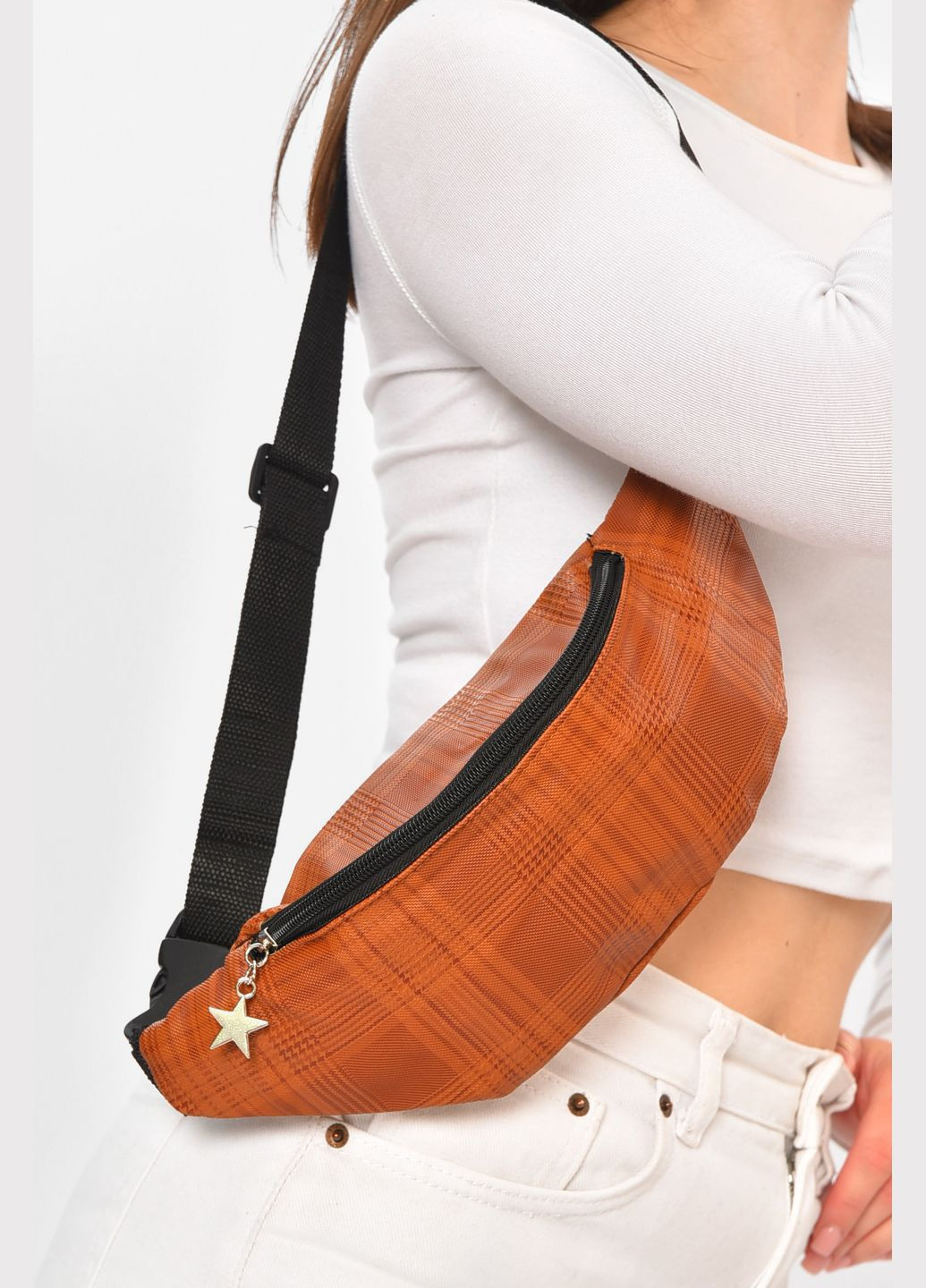 Бананка жіноча коричневого кольору з принтом Let's Shop (335007428)