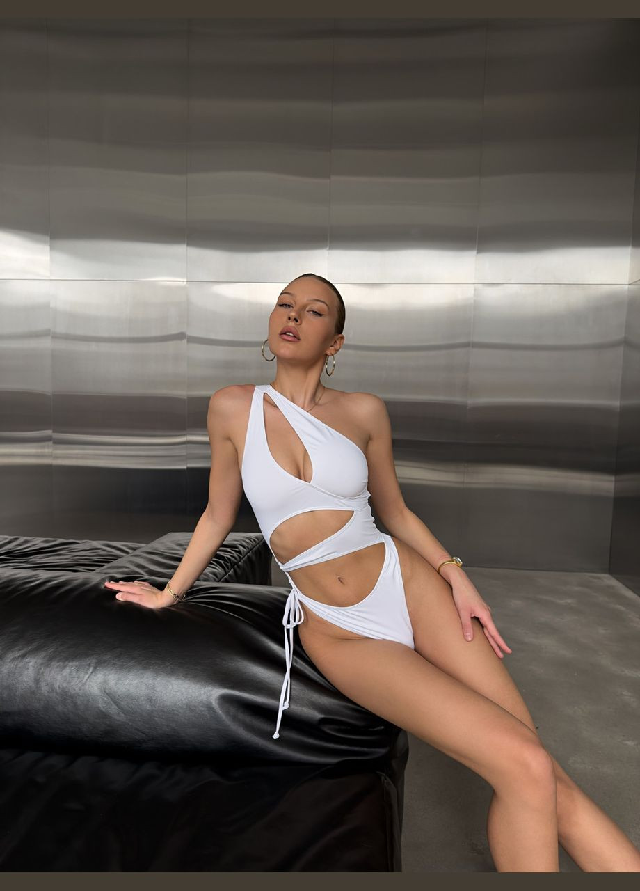 Білий літній білий асиметричний суцільний купальник суцільний Ghazel