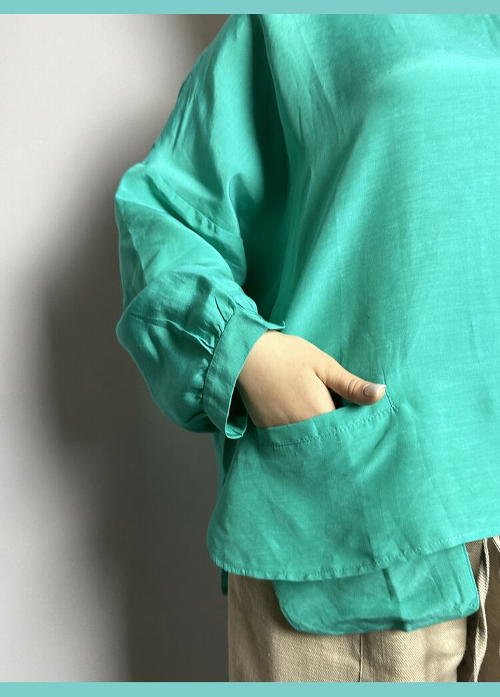 Зелёная рубашка женская зеленая с карманами оверсайз mkks9025-2 Modna KAZKA