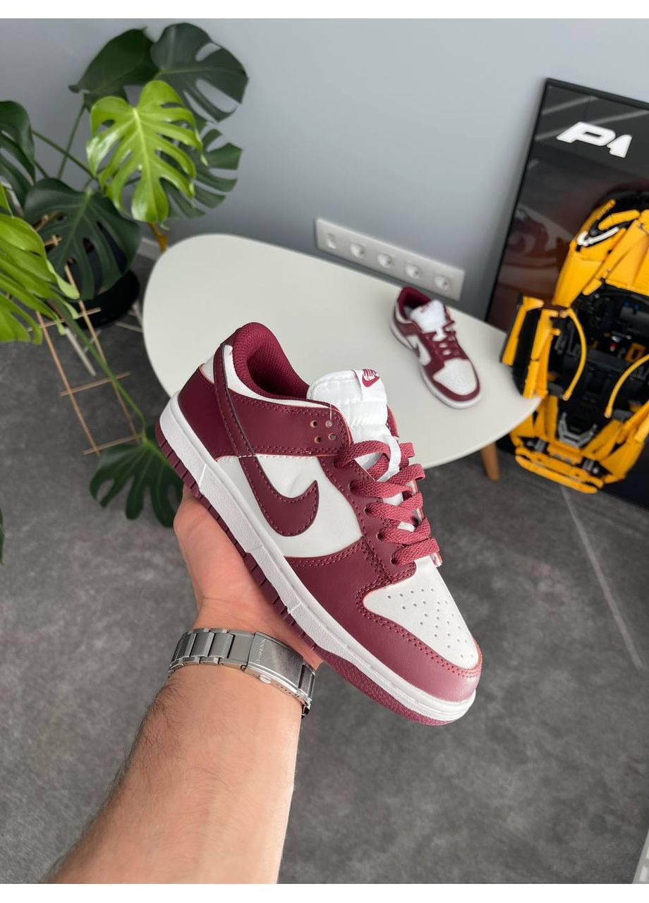 Кроссовки женские и мужские Nike Dunk Low Team Red Bordo White | Найк СБ Данк бордовые No Brand бордовые демисезоны (352252489)