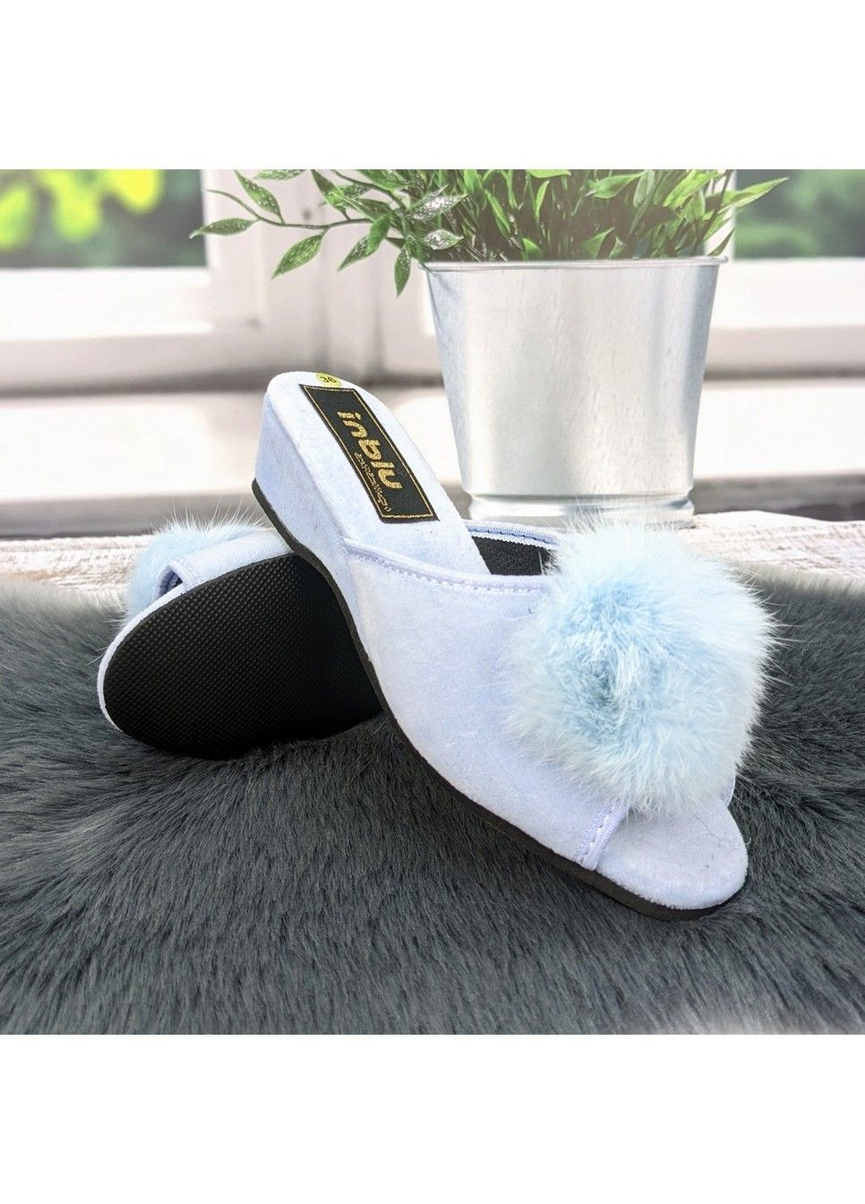 Светло-голубые тапочки домашние Inblu