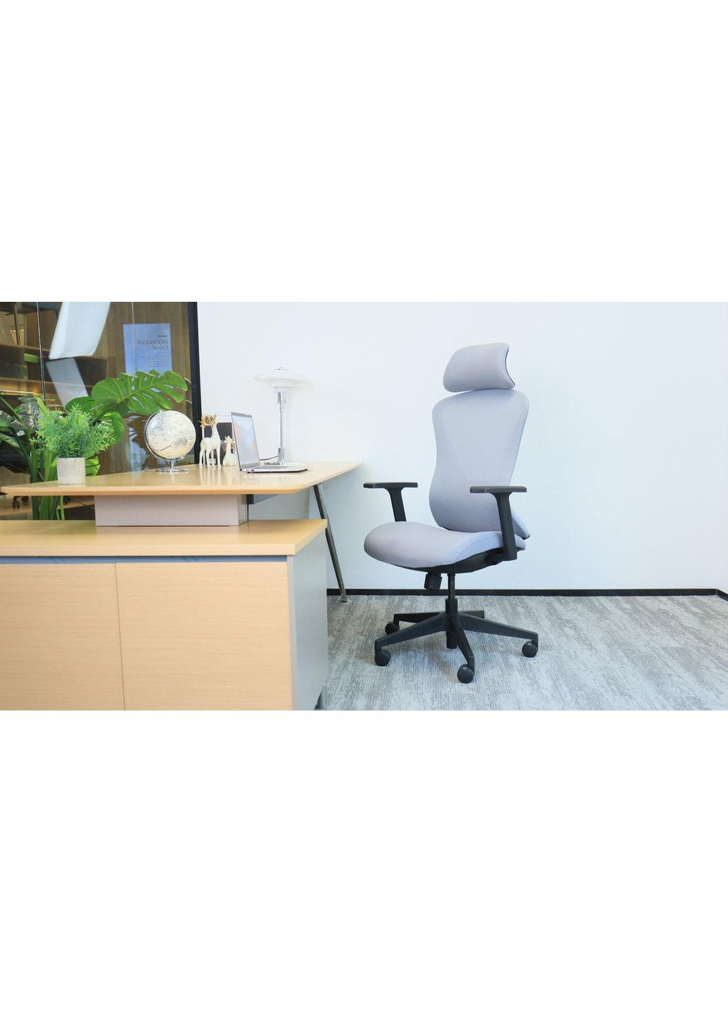 Кресло поворотное MAGNUS серая ткань/черный каркас Intarsio (365461477)