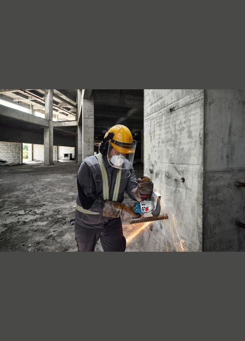 Аккумуляторная угловая шлифмашина GWS 18V-11 S (18 В, 125 мм) болгарка шлифмашинка УШМ без АКБ (26213) Bosch (337990178)