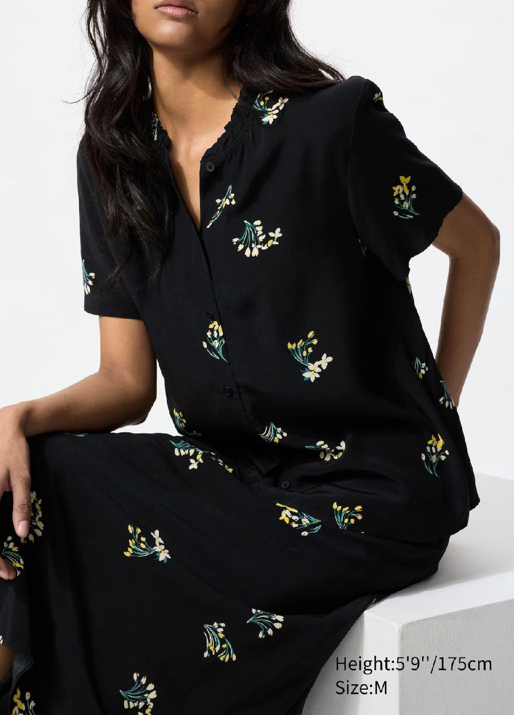 Чёрная блуза Uniqlo