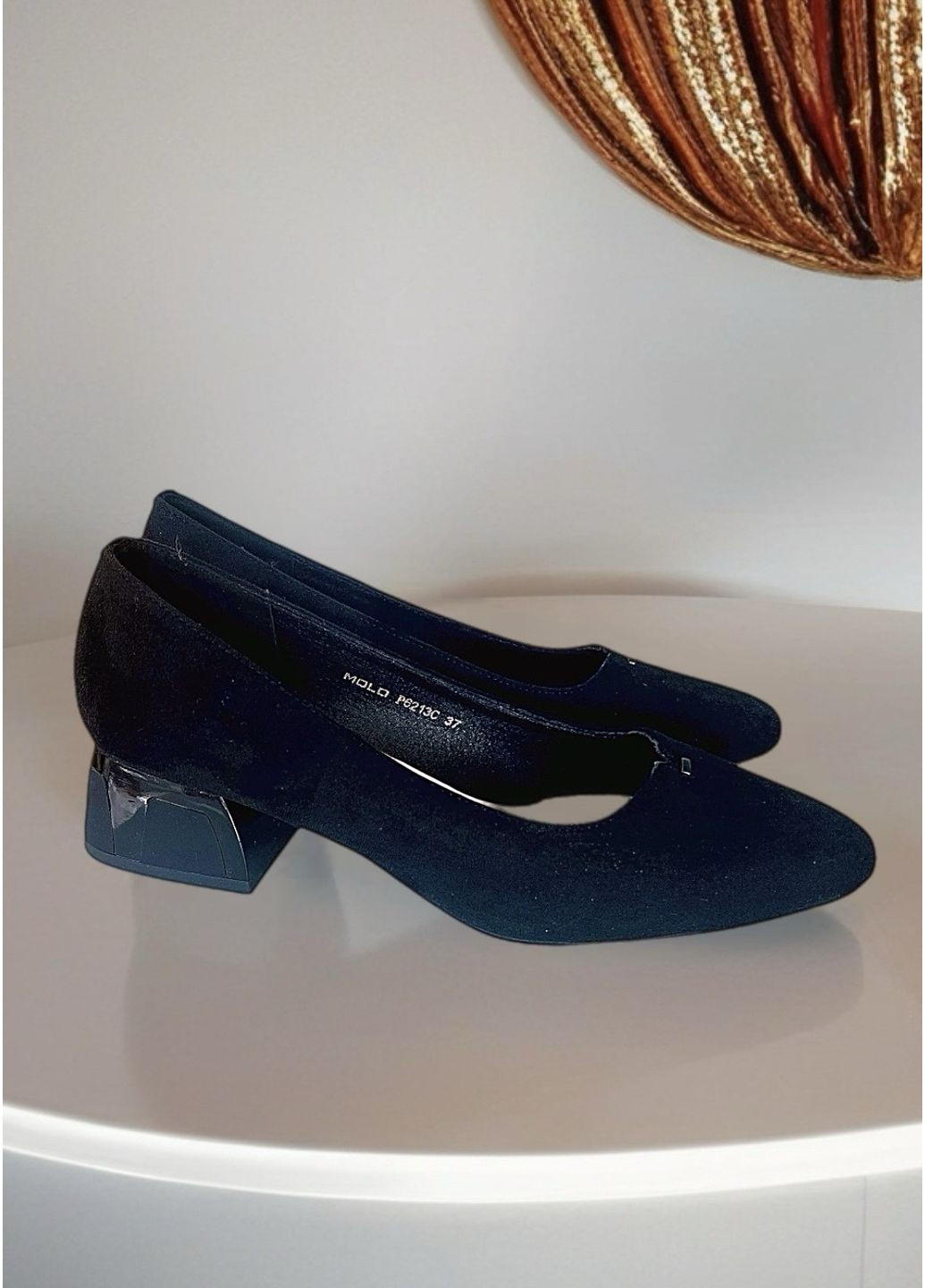 No Brand Жіночі замшеві туфлі на підборах 38 чорний з, — демісезон (362219091)