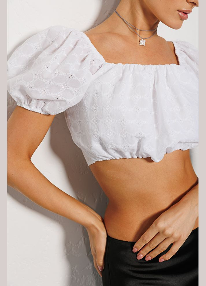 Белая демисезонная короткая летняя блуза с открытыми плечами Arjen