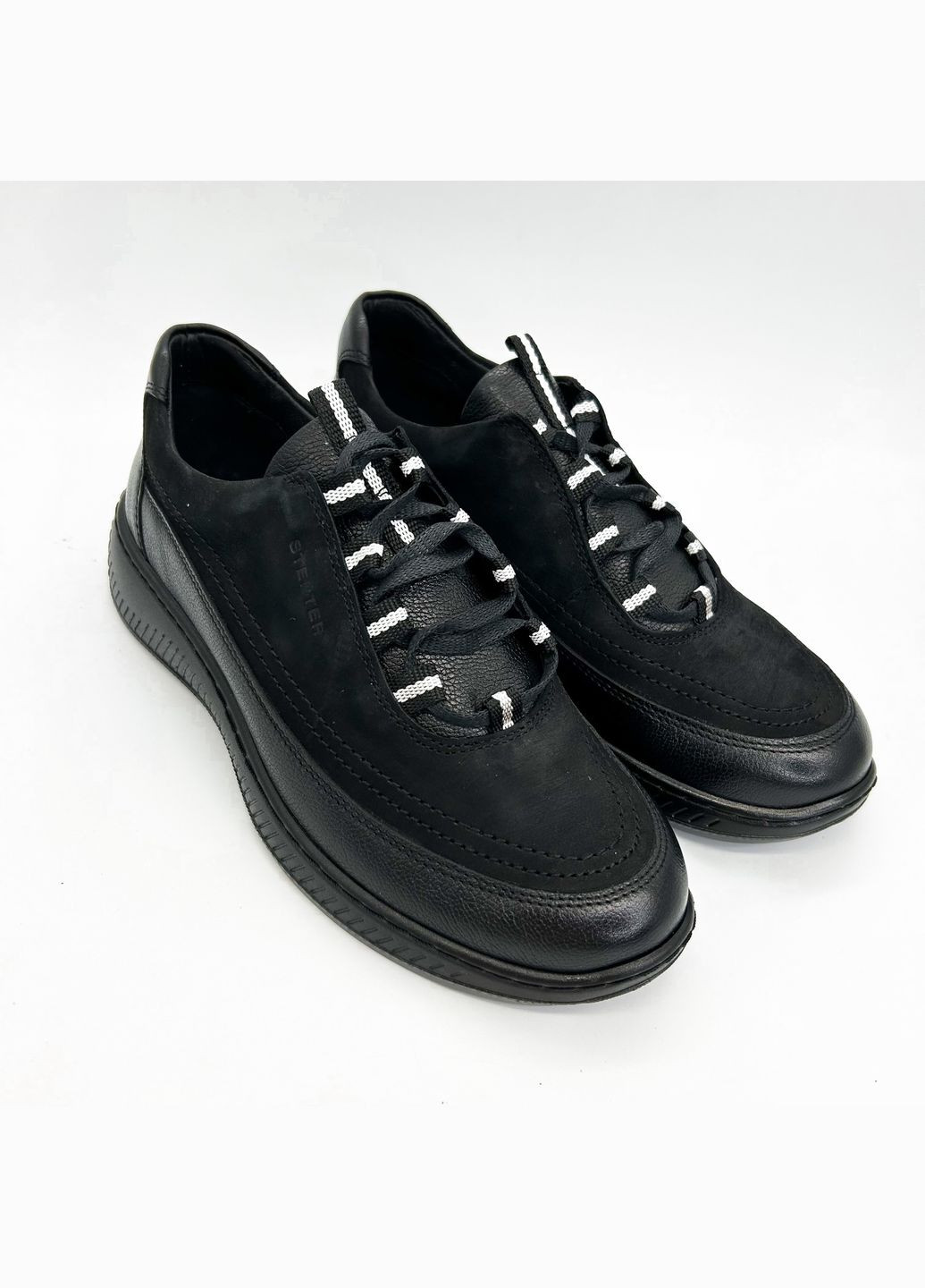Чорні всесезонні кросівки (р) нубук/шкіра 0-1-1-8347 Stepter