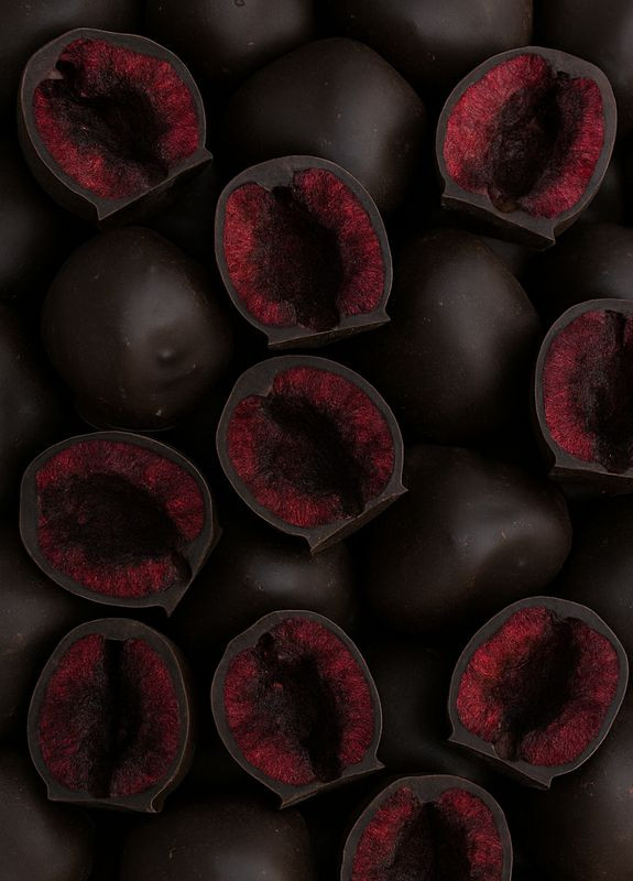 Черешня сублимированная в черном шоколаде 30г (22-0347) Кукумбер (332182278)