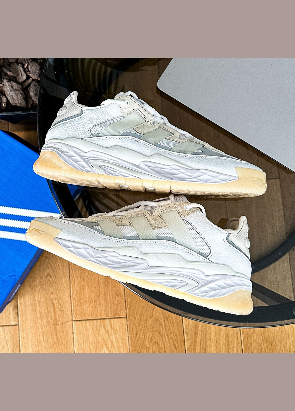 Білі Осінні кросівки чоловічі і жіночі adidas niteball white gum | адідас найтбол білі No Brand