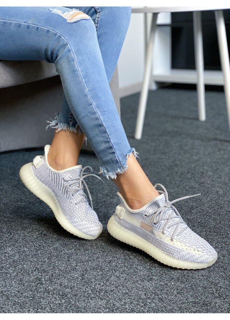 Сірі Осінні кросівки чоловічі adidas yeezy boost 350 v2 static reflective laces адідас ізі буст No Brand