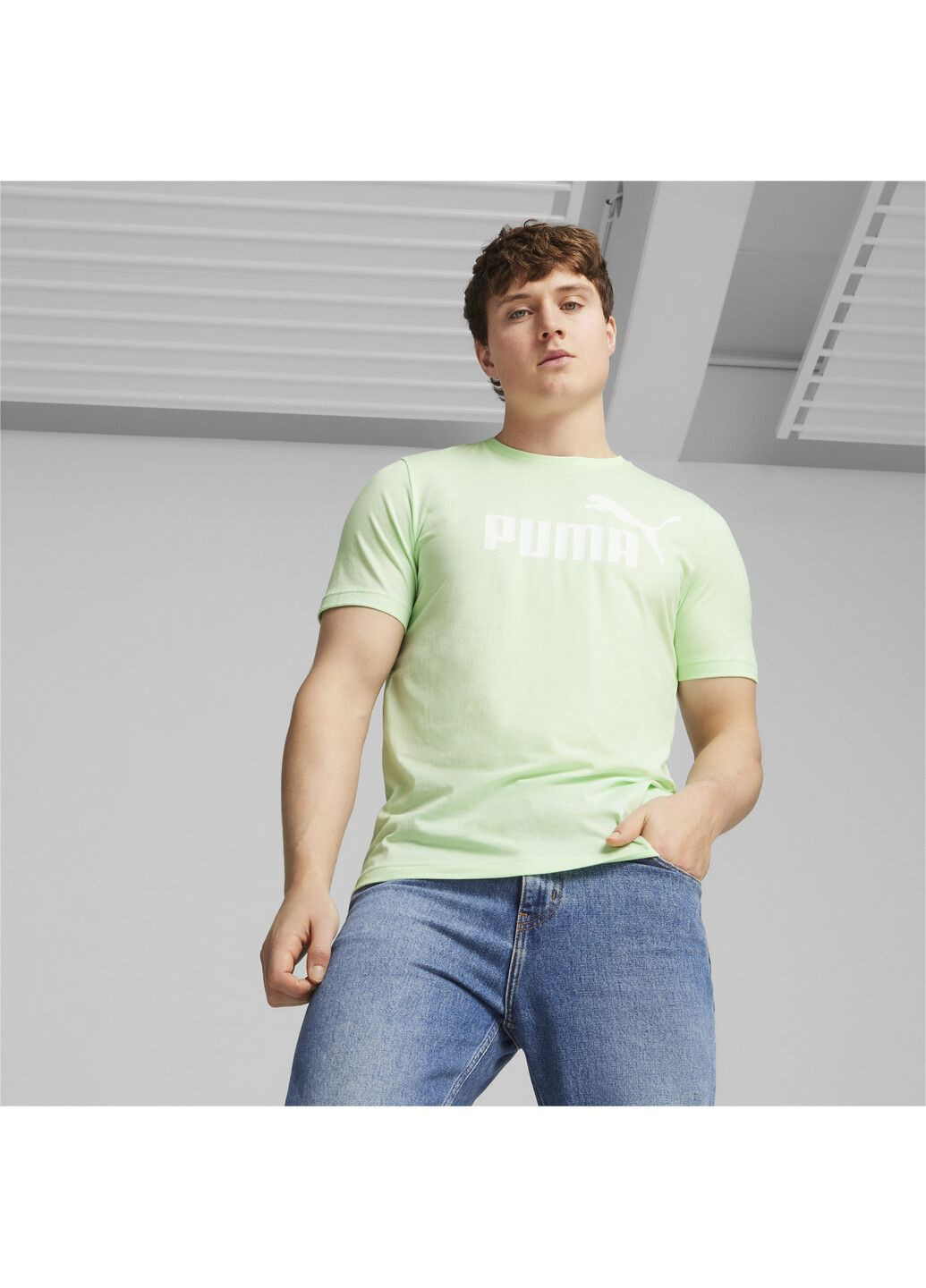 Зелена футболка essentials heather men's tee Puma