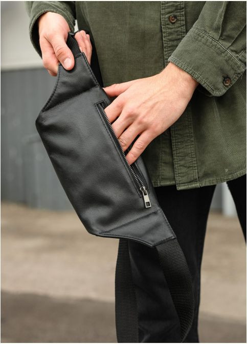 Сумка на пояс бананка кожаная Tirso PSO черный (R-81119001m-VS) Sambag (302450250)