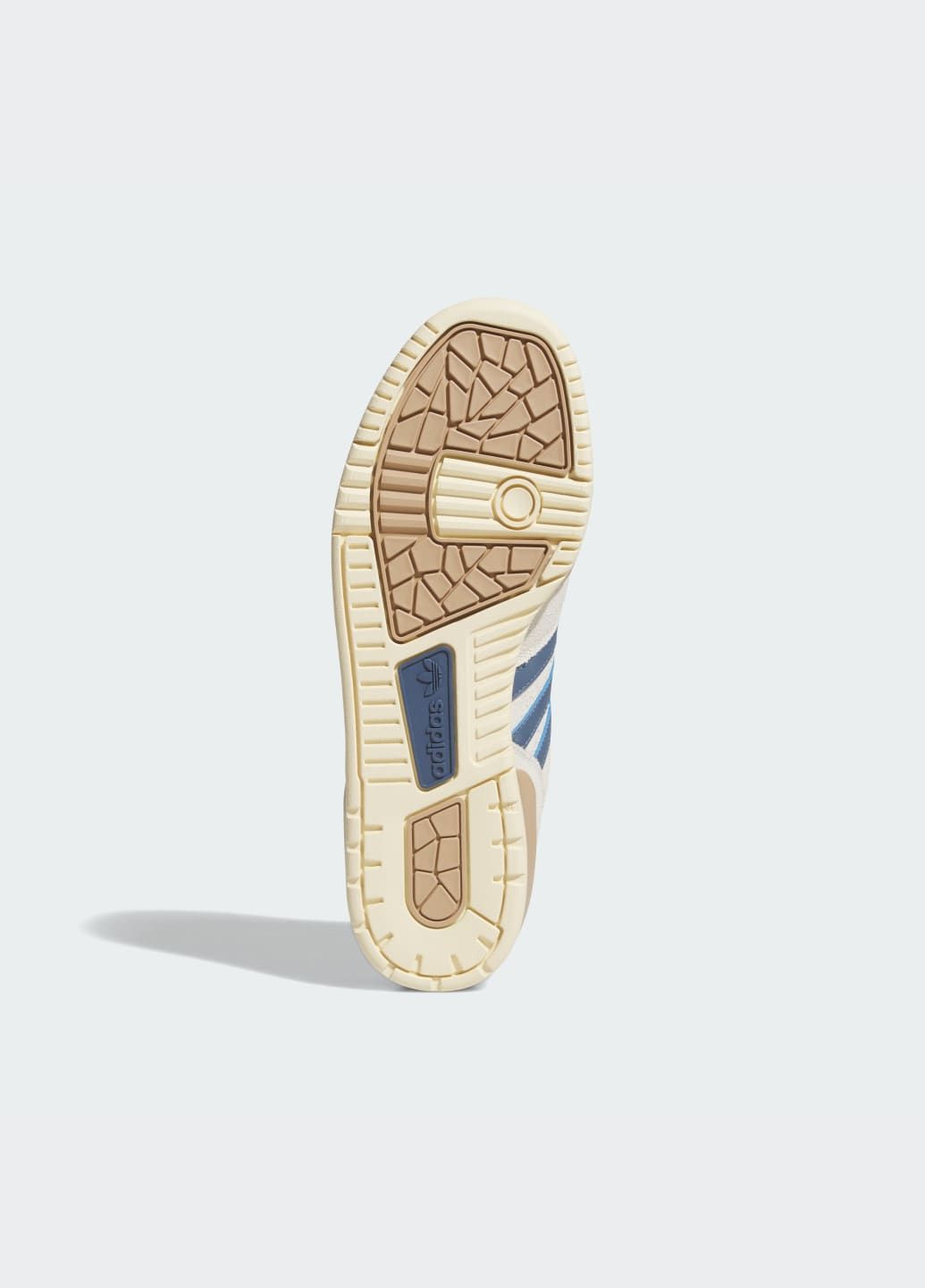 Белые летние кроссовки rivalry low adidas