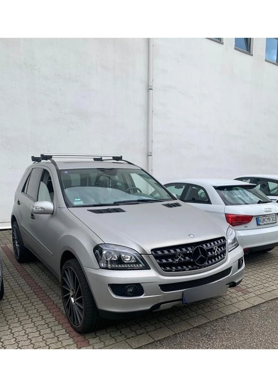 Передні фари Mercedes ML (W164) 2005-2008 чорні з LED-поворотами (ЦІНА ЗА ПАРУ) Tuning-Tec ML-Class (398186428)