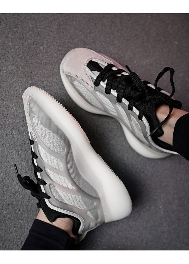 Женские кроссовки white black No Brand светло-серые демисезоны (367860988)