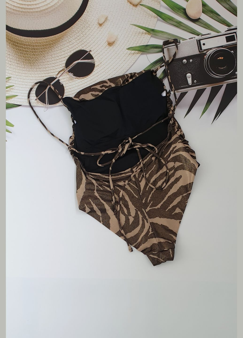 Коричневый летний женский слитный купальник,глянцевая ткань No Brand