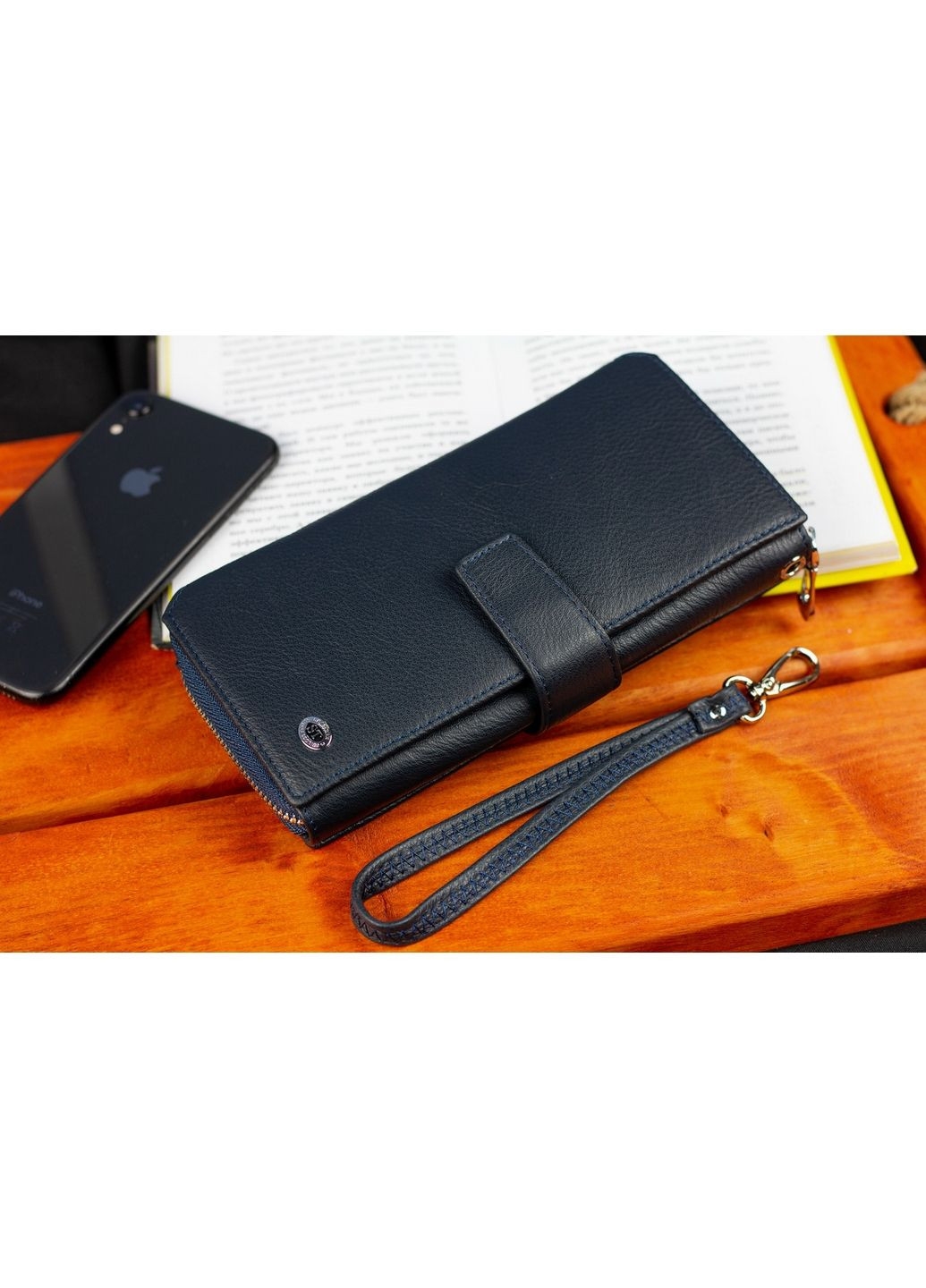 Жіночий шкіряний гаманець st leather (288136454)