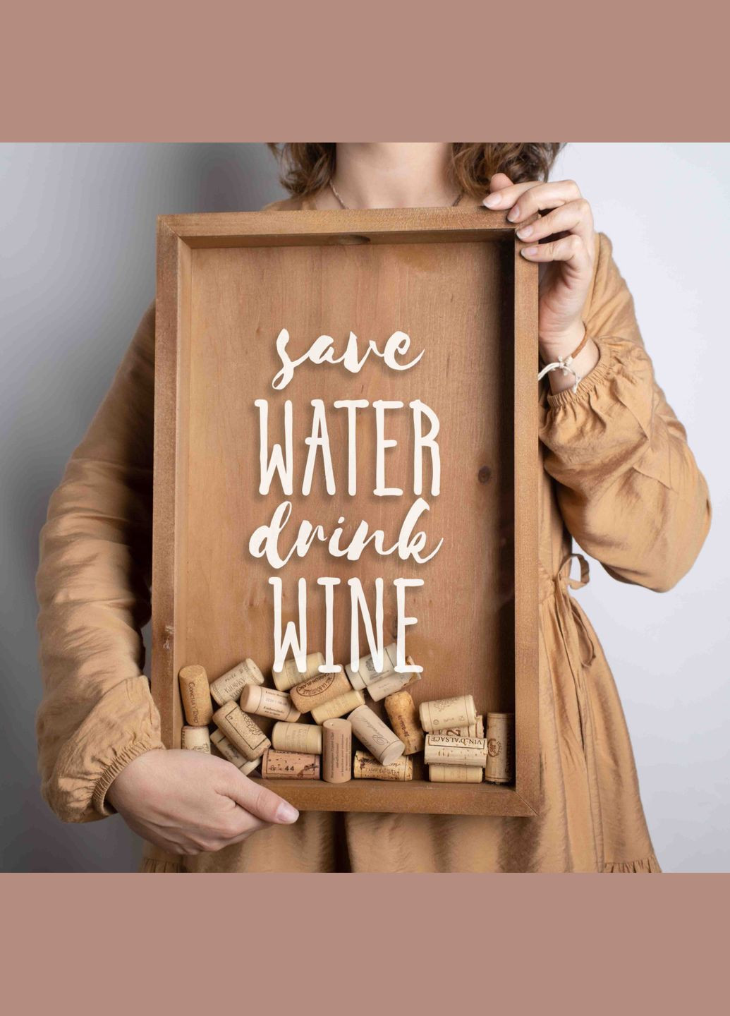 Рамка копілка "Save water drink wine" для корків (BDvin-18) Brown BeriDari (293510297)