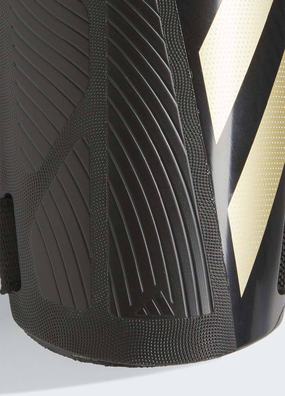 Щитки TIRO SG TRN Чорний adidas (367602107)