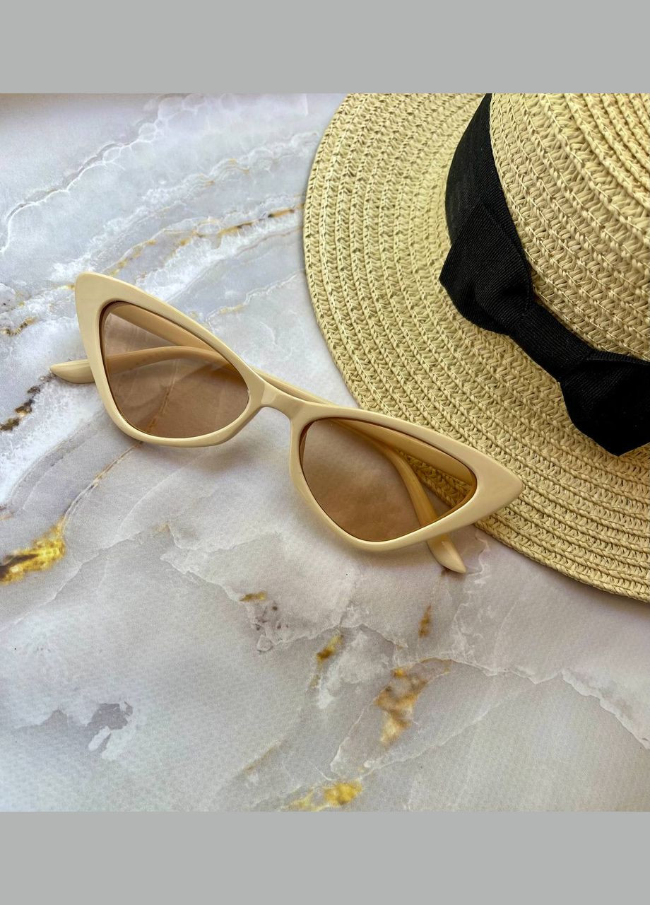 Окуляри жіночі сонцезахисні бежевого кольору кошаче око стильні LIGHT (315889600)