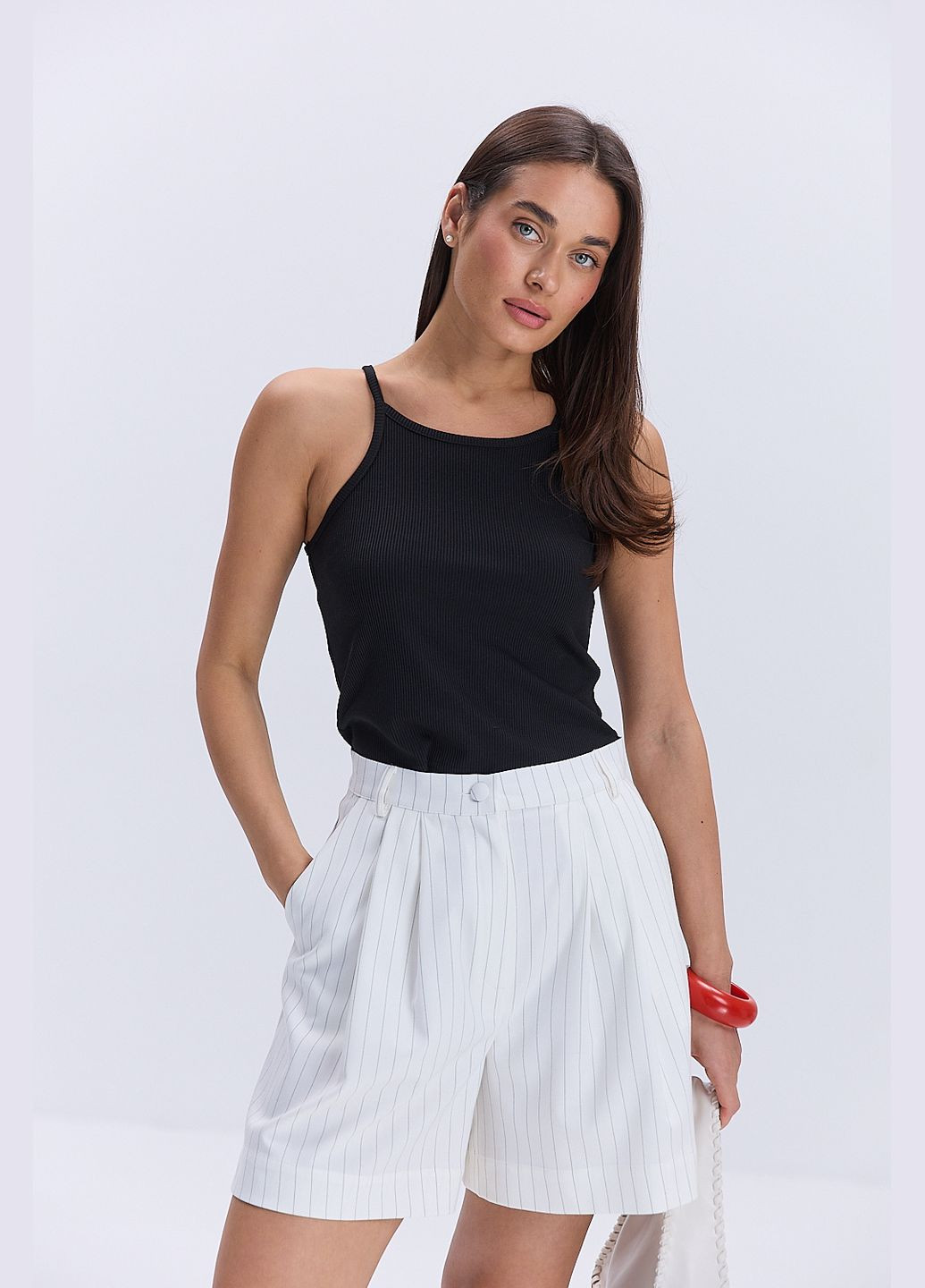 Жіночі смугасті шорти-бермуди молочні Arjen (330988533)