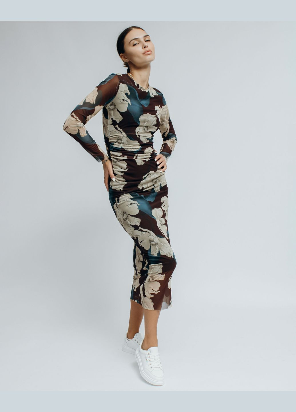 Коричневое кэжуал платье длинное приталенное Samsara