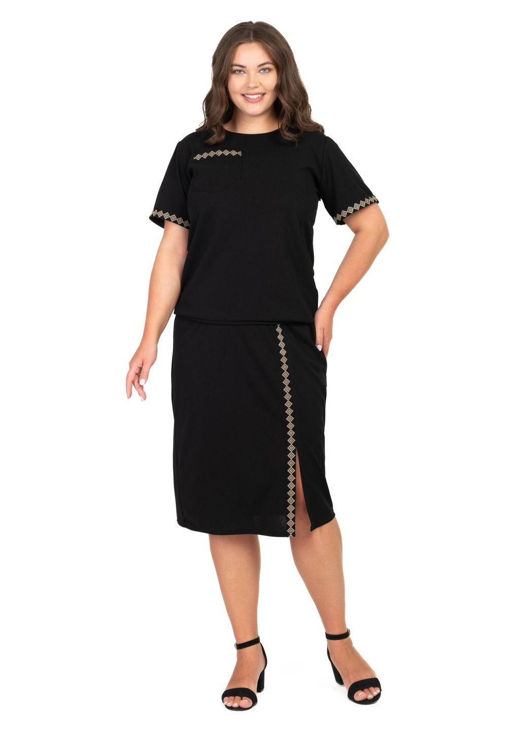 Костюм-двойка с юбкой Грация (черный с песочной вышивкой) Golfstream (335814313)