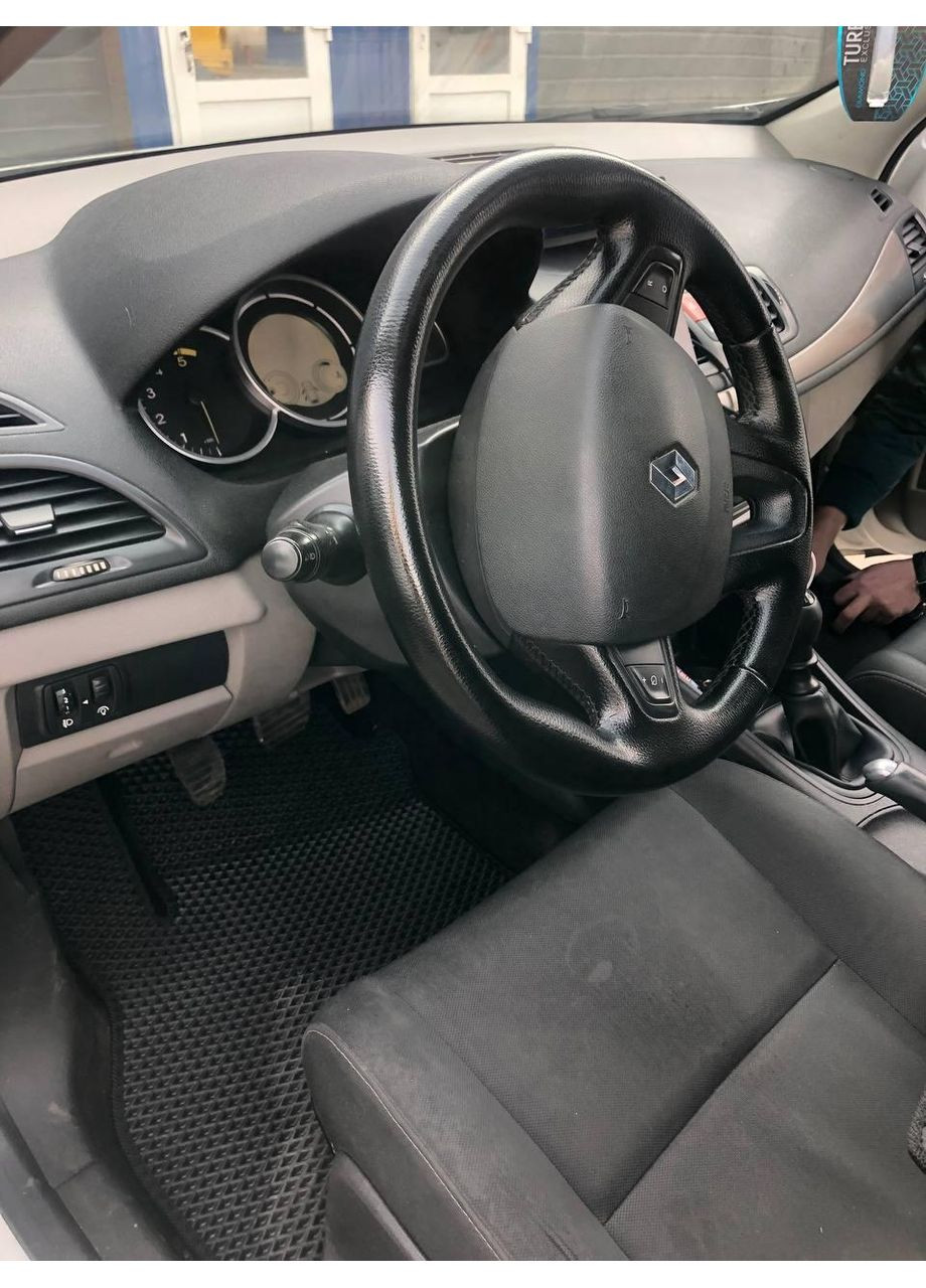 Авто-килимки ЕВА для 3 2008-2015 / Комплект килимків EVA для салону автомобіля рено меган 3 Renault Megane (360800004)