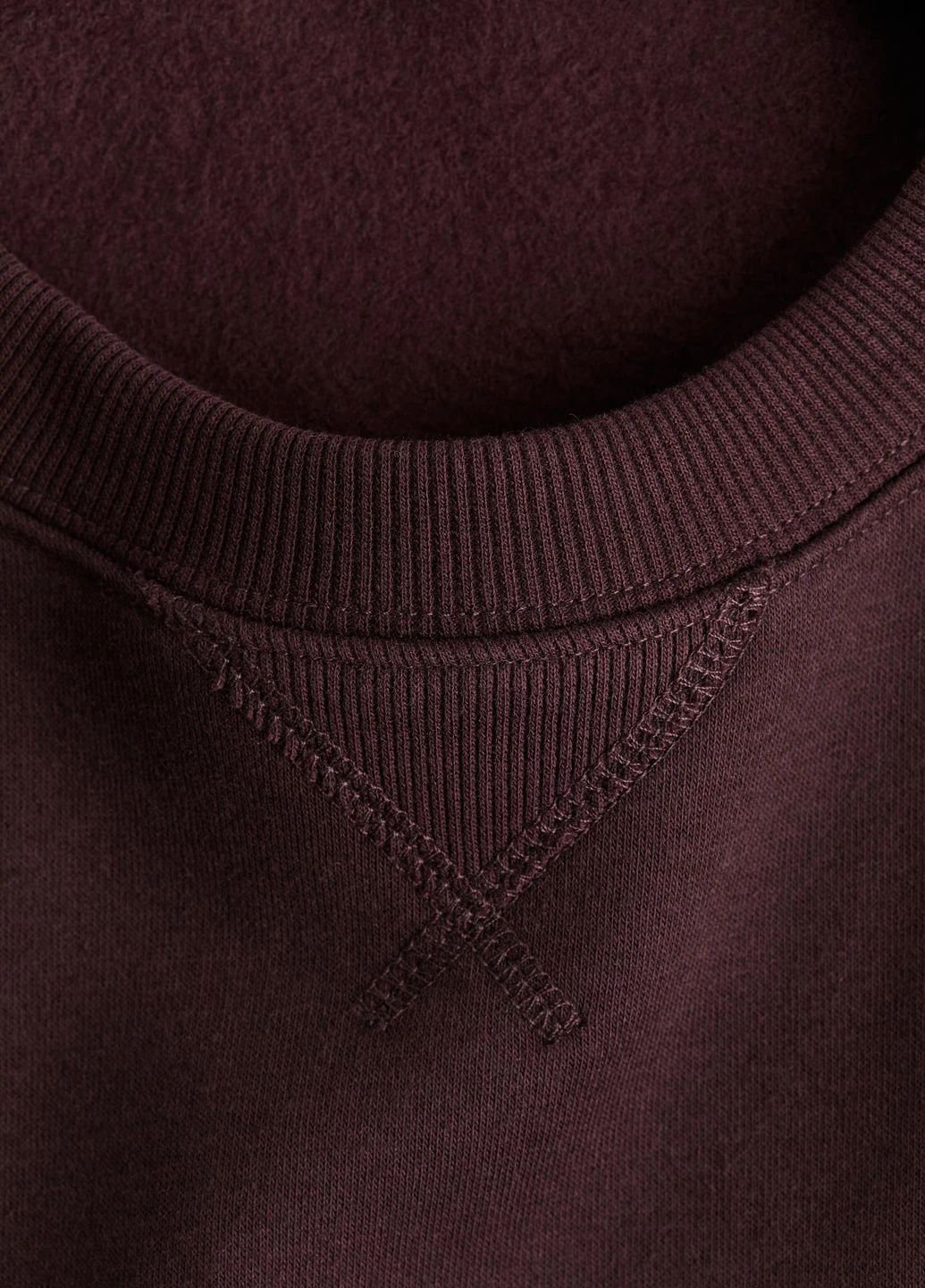 Бордовий світшот H&M малюнок (366868479)