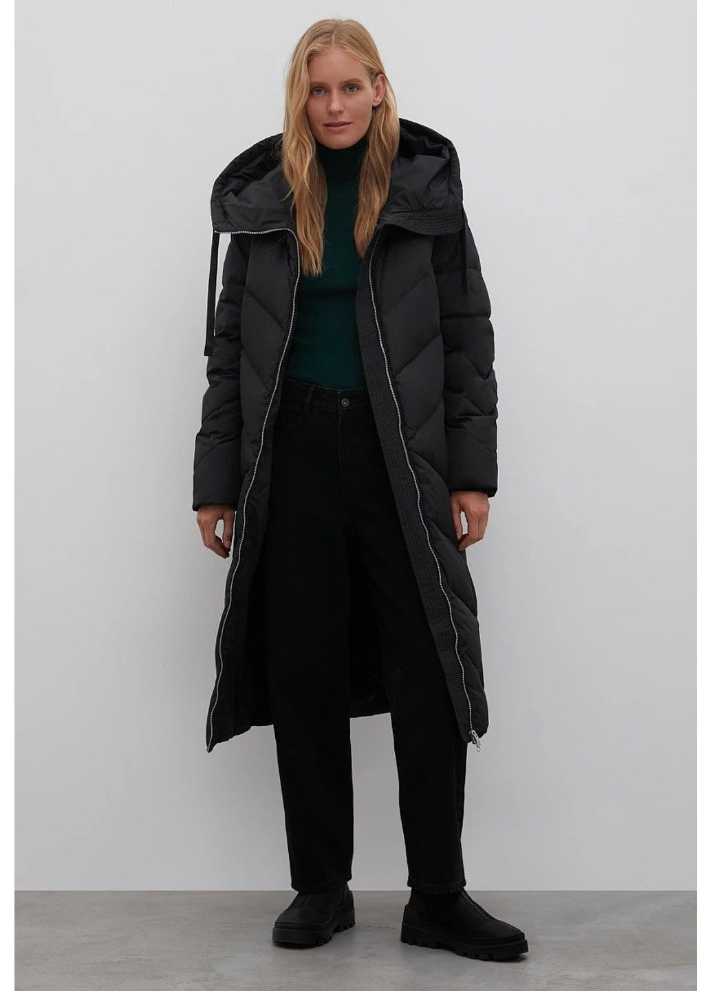 Черный зимний Пуховик Finn Flare