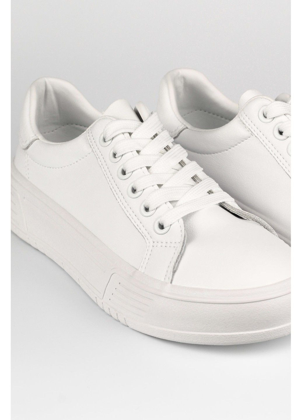 Женские кроссовки 1100153 Podio белые демисезоны (297438645)