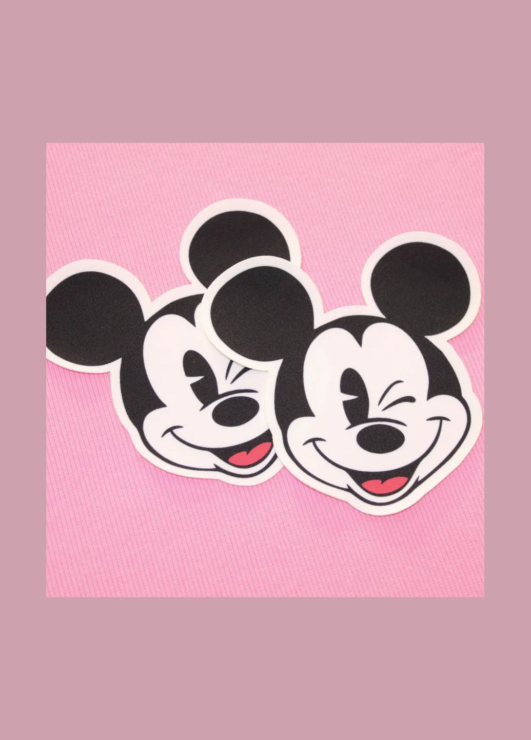 Нашивка тканевая фигурная "Mickey" подмигивает (3555) No Brand (335810866)