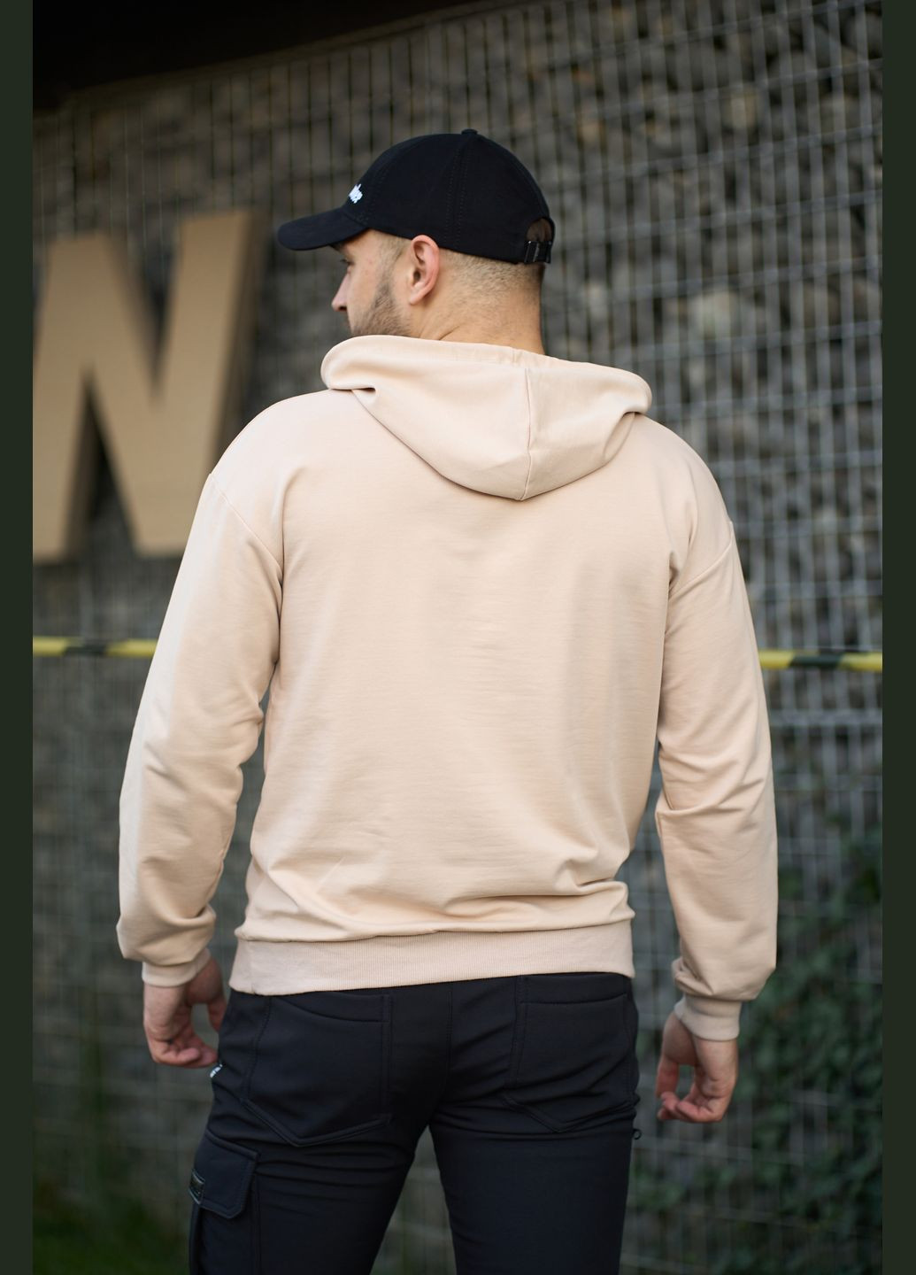 Худі чоловіче з принтом "Vertigine" бежеве No Brand (360072088)