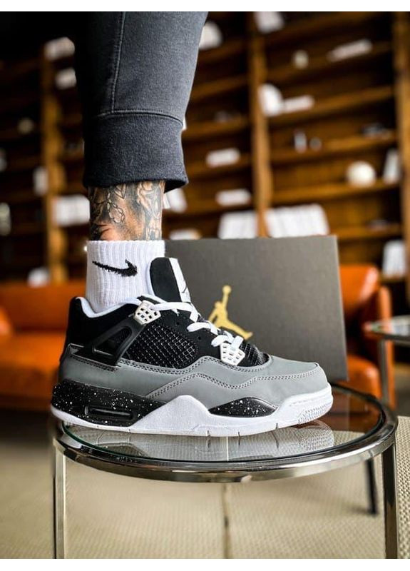 Білі Осінні кросівки чоловічі nike air jordan retro 4 stelth найк аір джордан No Brand