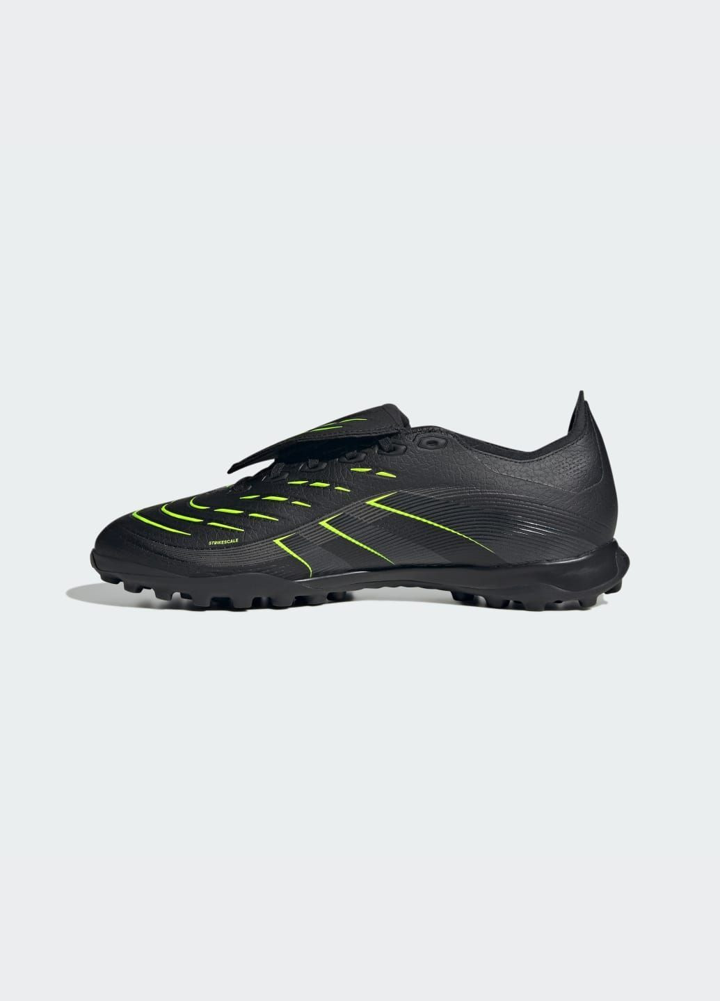 Черные летние бутсы predator league fold-over tongue turf adidas