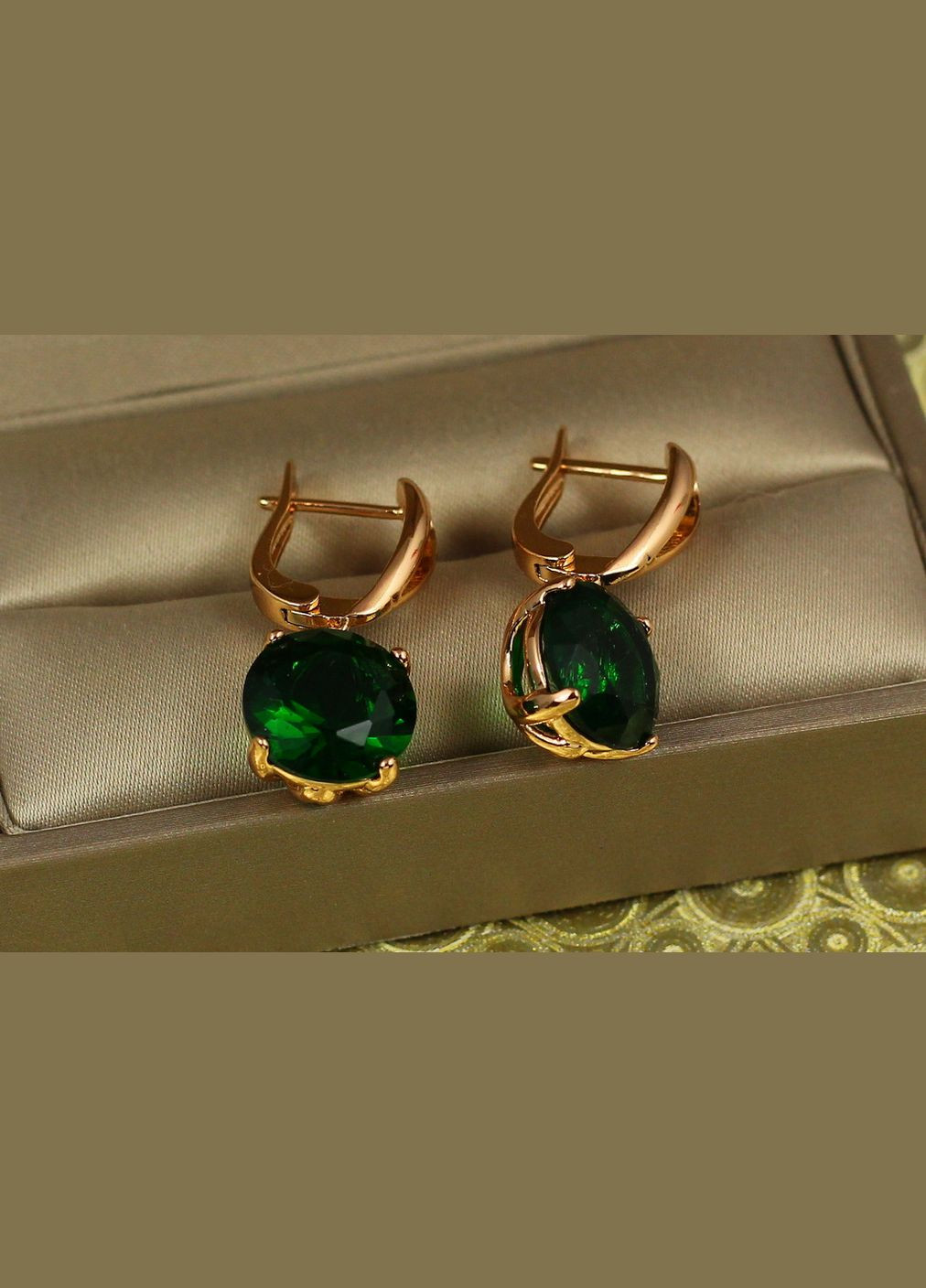 Сережки підвіски із великим зеленим каменем 2,8 см золотисті Xuping Jewelry (316433090)