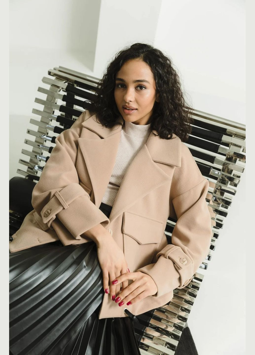 Бежевое демисезонное Укороченное пальто Seventeen