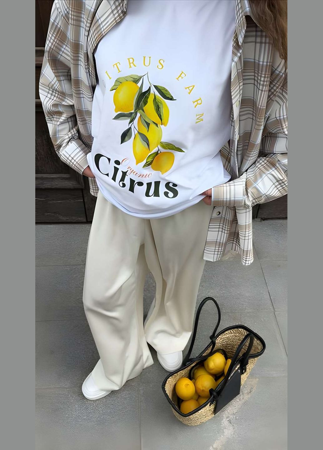 Женская качественная нежная хлопковая футболка оверсайз с надписью цитрус лимон one size хлопок белый Україна - (339402859)