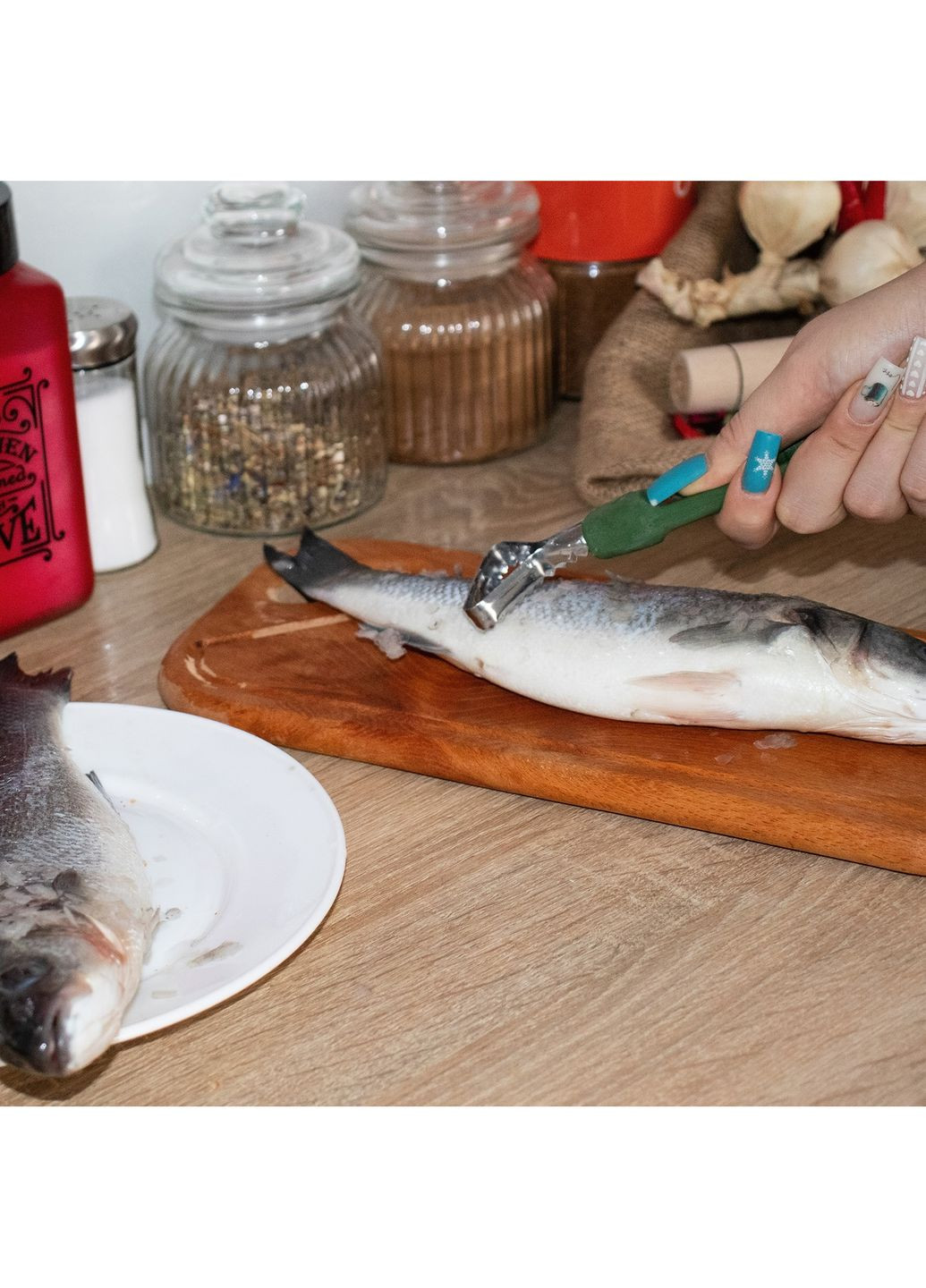 Рибочистка ніж для чищення риби з пластиковою ручкою 15 см Kitchette (278079505)