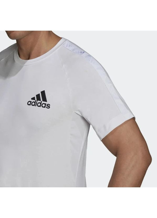 Біла футболка з бавовни adidas