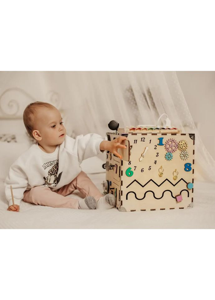 Розвиваюча іграшка Бізікуб TG200126 30х30х30см Натуральний Temple Group (368792059)