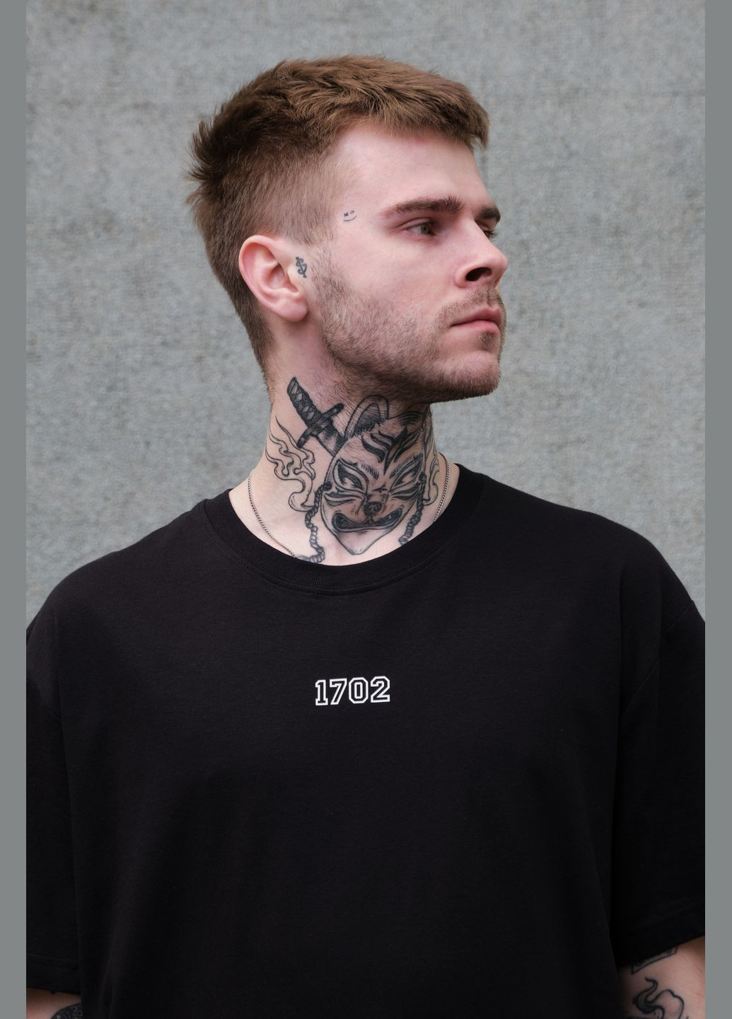 Чорна чоловіча оверсайз футболка з принтом supermacy з довгим рукавом Without